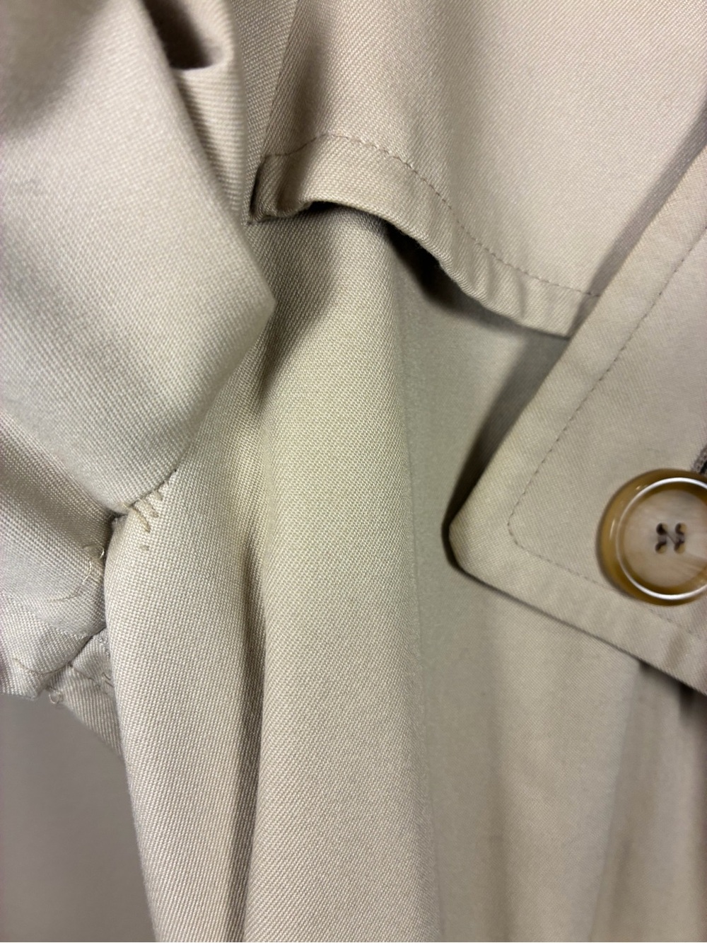 Burberry England VTG Novacheck Classic Double Breasted Belted Trench Coat Unisex - Picture 4 of 16